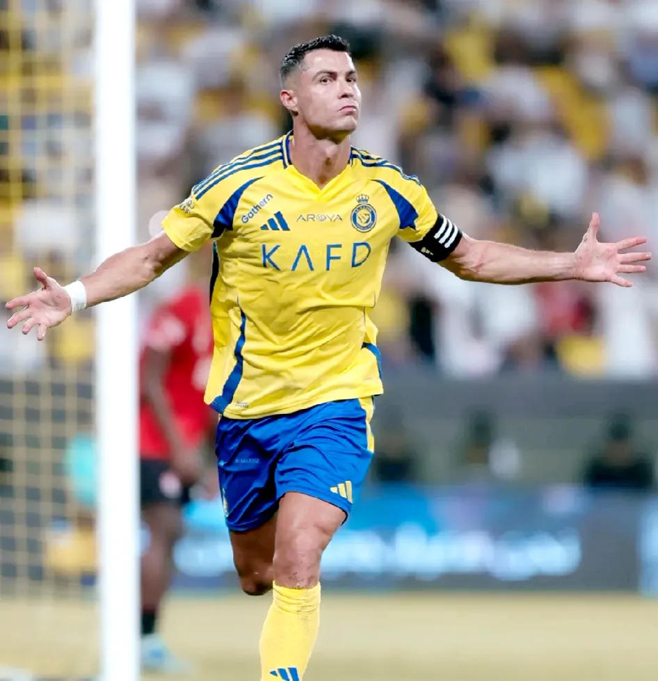 哈兰德迎来十二赛季出色发挥,湖人观众热烈欢呼!再创辉煌时刻 哈兰德迎来十二赛季出色发挥,湖人观众热烈欢呼!再创辉煌时刻